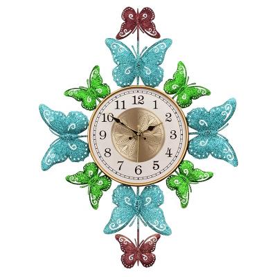 China Antique Style American style retro wall creative personality craft living room home decoration clock antique art silent wall clock for sale