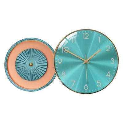 China Antique Style Deluxe living room Modern simple fashion decoration Quartz clock Gold plated custom Christmas gifts Decorative wall clock for sale