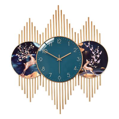 China Antique Style Luxury living room fashionable decoration customized clock metal gilt iron art wall digital wall clock for sale