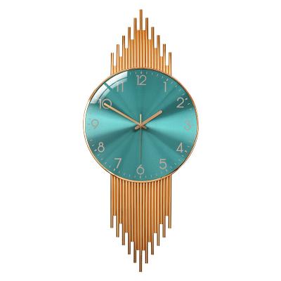 China Antique Style High end metal gilded living room decoration technology Modern clock Fashion simple decoration Silent digital wall clock for sale