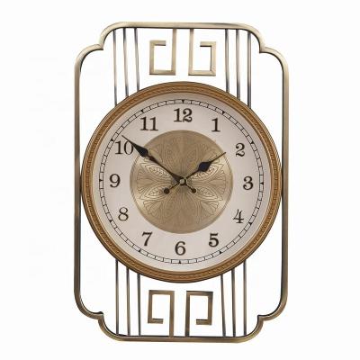 China Antique Style Luxury high-end metal electroplating living room gift custom clock European retro pocket watch decorative wall clock for sale