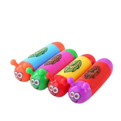 China Wholesale TPR Telescopic Water Spray Ripple Anti Effort Market Children's Toys for sale