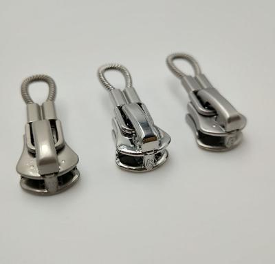 China Customized nickel free pull tightly smoothly to compact to apply all kinds clothing zipper sliders for sale