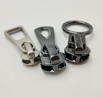 China High quality workmanship zipper special long puller nickel free durable fine zipper slider for sale