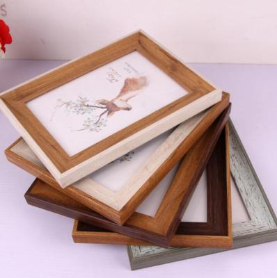 China 8 inch retro wall hanging picture turnout frame / single size table decoration for sale