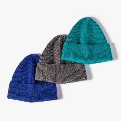 China Winter Adult Knitted Hat To Keep Head Warm Easy Knit Adult Hat for sale