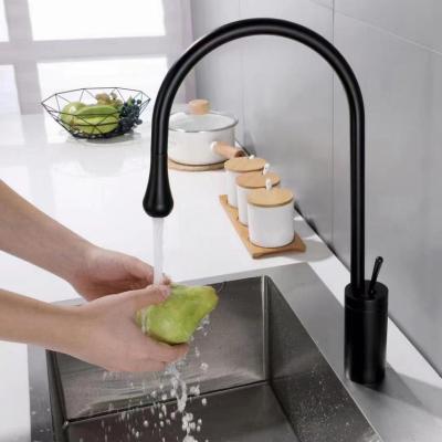 China Hot Sale Brass Luxury Single Handle Cold And Hot Spray Pull Out Black Kitchen Sink Faucet Faucet for sale