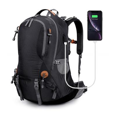 China Waterproof Outdoor 50L Camping Climbing Hiking Backpack for Men Women with Rain Cover and USB Charging Port for sale