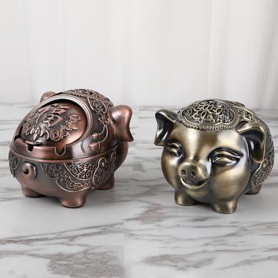 China Wholesale custom home creative metal treasure trend personality metal factory decoration windproof ashtray pig with lid for sale