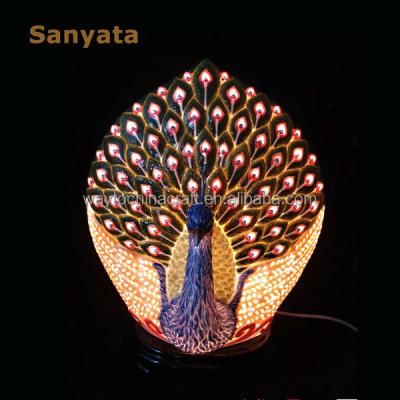 China Elegant home decor with fancy peacock porcelain table lamp for sale