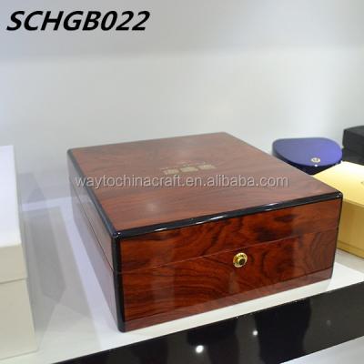 China China Fine High Gloss Wooden Jewelry Box for sale