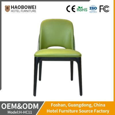 China Banquete fiesta mostaza silla de comedor de cuero PU madera de ceniza para el comedor en casa en venta