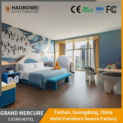 China Transportation Train / Sea Five Star Modern King Size Bedroom Set with Curved Headboard en venta