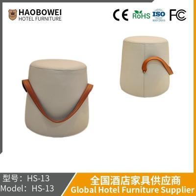 China Stoffkünstler mit Kaffeetisch Hocker Wirtschaftliches Wohnzimmer Hocker Sofa Hocker Mode Kreatives Niedrighocker Massivholzschuhe zu verkaufen