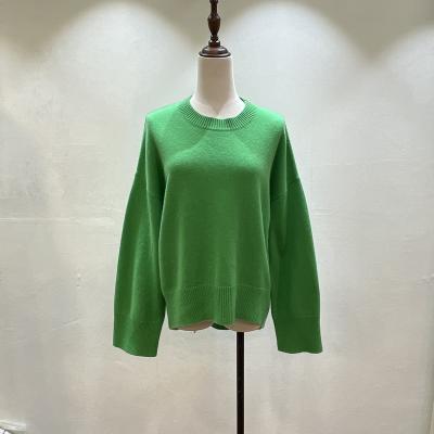 China 2022 Winter Fashion O-neck Crewneck Sweater Women Green Solid Color Breathable Cashmere Sweater 100% Long Sleeve Knitwear Women Sweater for sale