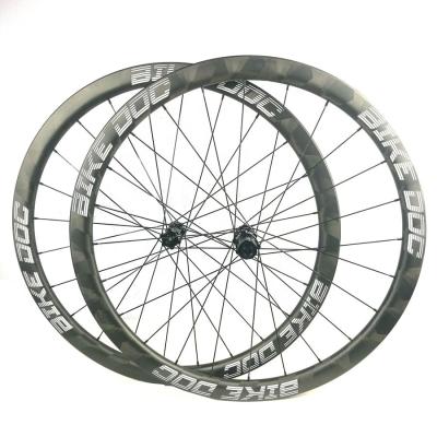 China Road Bikes Cheap OEM Carbon Wheel 38MM Tubeless Rodas De Carbono 700C Bike Carbon Wheel Rims From BIKEDOC Bicycle1360g for sale