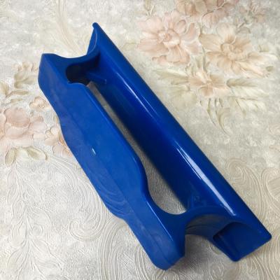 China 5 Gallon Bucket Grip Bottle Blue Plastic Handle Bottle for sale