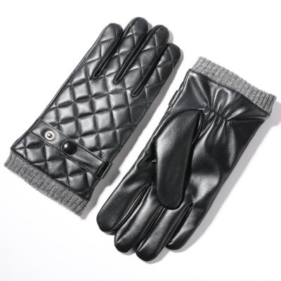 China Fashion Shorts Plush Lined PU Touch Screen Winter Warm Men Leather Gloves for sale