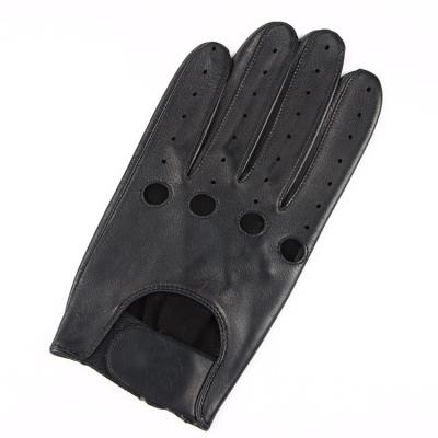 China Fashion Black Goat Skin Men Leather Training Gloves for sale