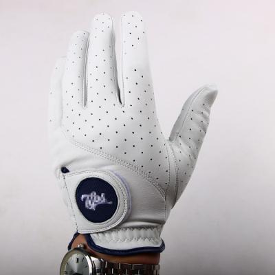 China Sport Fashion Soft White Cabretta Genuine Leather Golf Glove for sale