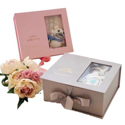 China Wholesale Custom Recycled Materials Wedding Gift Closure Jewelry Luxury Flower Magnet Packaging Box for sale