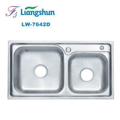 Китай LW-7642D Custom 304 Stainless Steel Kitchen Sinks Double Bowl And Single Bowl Sink продается