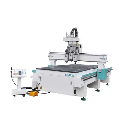 China Hotels Three Router CNC Wood Process Machine For Woodworking Furniture for sale