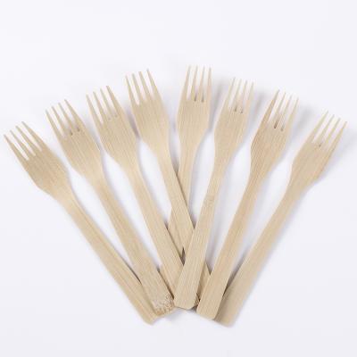 China Biodegradable Wholesale Bamboo Flatware Sets Bamboo Fork Spoon Knife Set for sale