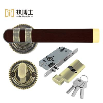 China Easy Installation Dr.Handle Gold Home Room Door Lock Wood Handle Set Bathroom Mortise Lever Door Handle For Interior Door for sale