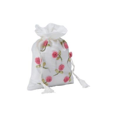 China With Small Pocket White Eco-Friendly Logo Cotton Drawstring Custom USB Muslin Gift Bag for sale