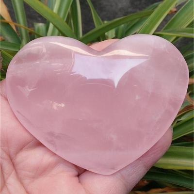 China Europe 2-2.5-3CM Rose Quartz Heart Homemade Carved Natural Cheap Wholesale Crystal Heart For Gift for sale