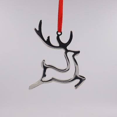 China Popular Male Silvery White Hollow Gold Metal Gift Christmas Tree Decoration Deer Bronze Brass Hanging Ornament for sale