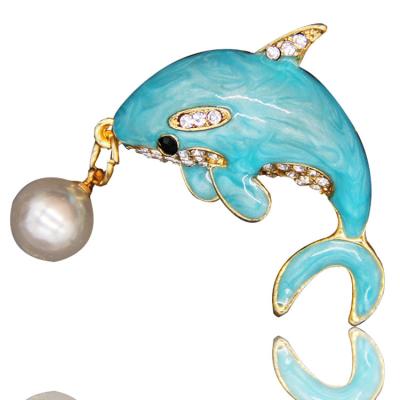 China Factory Fashion Trendy Ladies Handmade Pendant Accessories Beads Drop Oil Alloy Rhinestone Cartoon Enamel Brooch Pin for sale