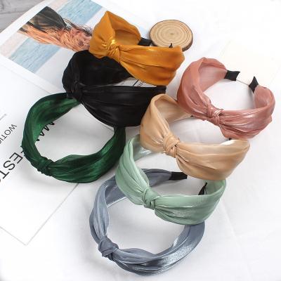 China 2021 Popular Women's Headband Women's Retro Wash Face Headdress Velvet Crumpled Fabric Fluffy Hair Band Hair Accessories for sale