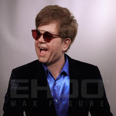 China Well-designed Customized Realistic Singer Elton John Wax Figure from Europe for sale