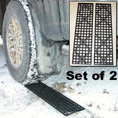 China Anti Slip Skid Car Off Type Portable Car Vehicle Tire Grip Recovery Tracks Traction Crawler Mat for sale