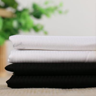 China Tear-Resistant 100% Cotton 110*70 Herringbone Garment Luggage Lining Poplin Fabric for sale