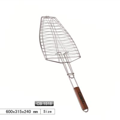 China Easily Cleaned Professional double fish capacity wooden handle BBQ fish grilling basket for sale