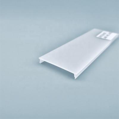 China Modern For Profile Frosted Polycarbonate Diffuser Plastic Clear Strip Extrusion Aluminum Led Optical Focusing Linear Lens for sale