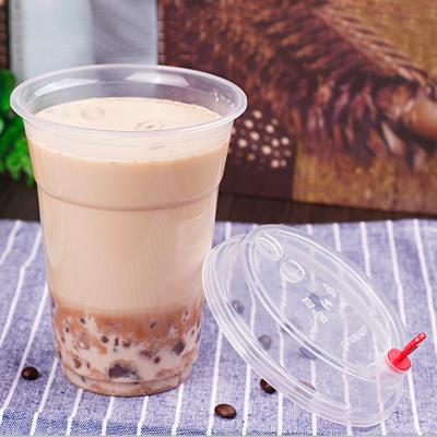 China 550ml pp clear plastic cups juice coffee cup with lids custom logo prInted for sale