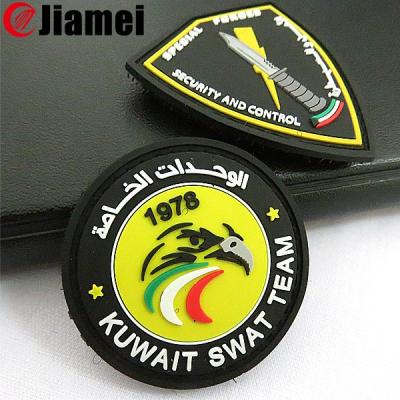 China Sustainable Soft PVC 3D Embossed Effect Brand Logo Rubber Patches for sale