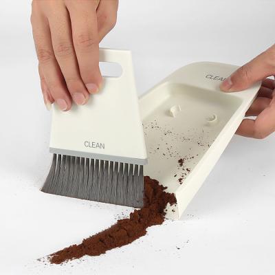 China Mini Modern Plastic Folding Short Brush Handle Toddler Broom And Dustpan For Clean Cafe for sale