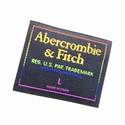 China Sustainable Fashion Customized Labels Sewing Shirt Bags Garment Label Tag Woven Labels For Clothes for sale