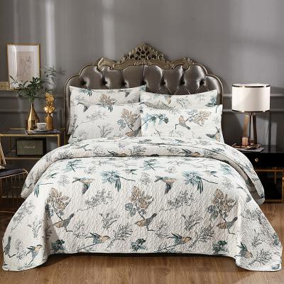 China Sustainable Blue Sparrow Designs Low Price 80%Cotton 20%Polyester Bedding Sets Environmental Comforter Set for sale