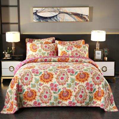 China 80%Cotton 20%Polyester Fine Workmanship Eco-friendly Direct Sales Fine Four-piece Red Color Bed Set for sale