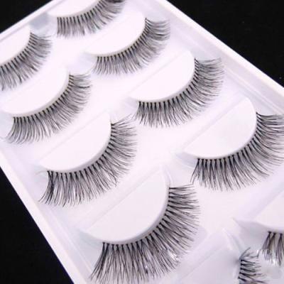 China Thick Natural Long Cross 3D False Eye Lashes Stunning Natural Long Fake Extension Makeup Eyelashes for sale