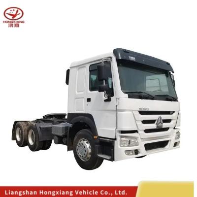 Cina Camion pesante HOWO CNG Gas naturale liquido T7h Camion pesante 6*4 trazione Camion trattore in vendita