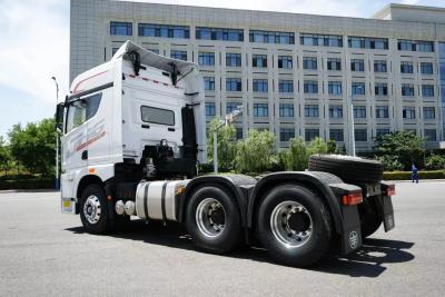 Chine 12 roues 25 tonnes 30 tonnes 40 tonnes 6x4 camion 8x4 camion dépoussiéreur camion / dépoussiéreur / camion tracteur / camions à vendre