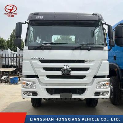 China Sinotruk Segmento de caminhões pesados cabeça de tractor com motor diesel e personalização à venda