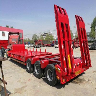 China Heavy Duty 3 Axles Low Bed Lowboy Flatbed Semi Trailer Truck with Hydraulic Lift and Gooseneck for sale